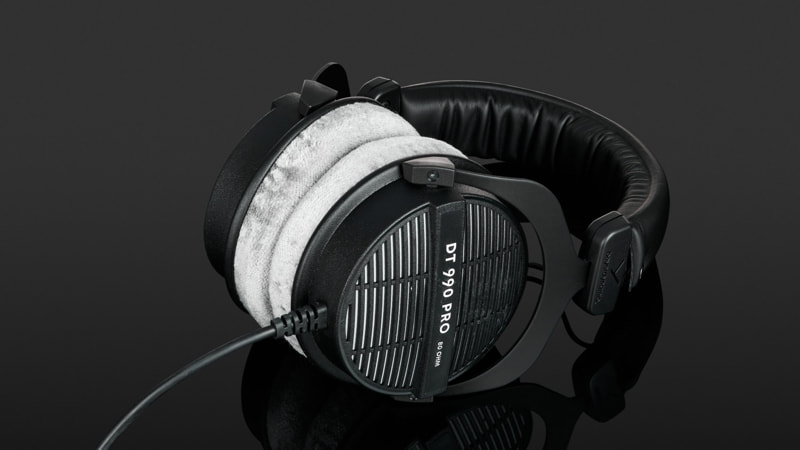 Los mejores auriculares para juegos Beyerdynamic DT 990 Pro